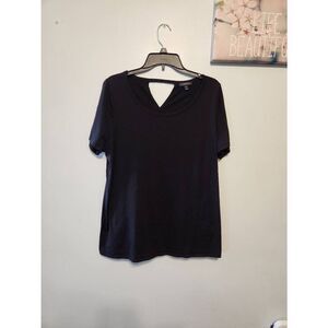 Lane Bryant Size 14/16 Black Tshirt Keyhole on Back